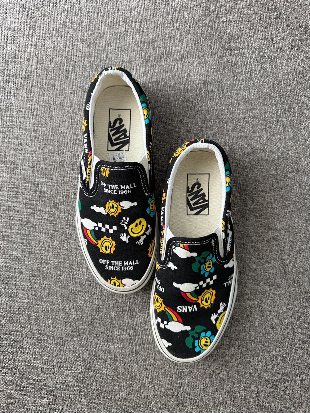 Vans Classic Slip-On 'Better Day' Smiley Rainbow Size Women 5.5/Men’s 4
